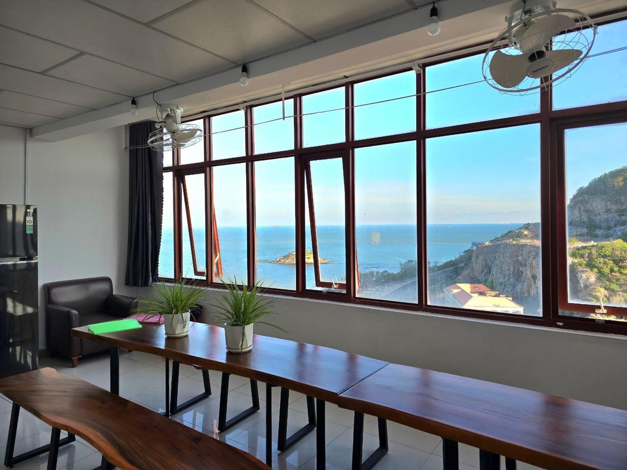 Zozo House - Homestay Bai Sau Вунгтау Экстерьер фото